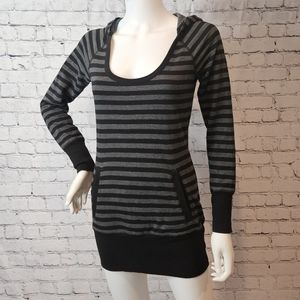 Express 2008 long hooded sweater size XS